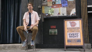 Imagen de Crashing (T2): Ep.1 El ateo - 2