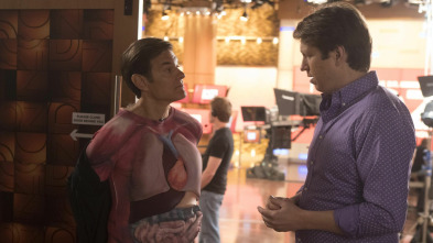 Imagen de Crashing (T2): Ep.2 Pete y Leif - 2