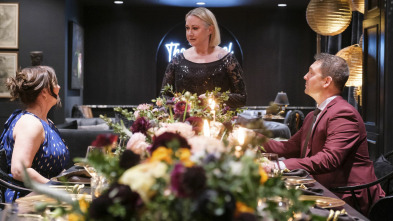 Imagen de We Bought a Funeral...: Una cocina oscura y un pasado aún más oscuro - 2