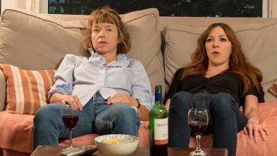 Motherland, Season 1 (T1): Ep.7 El conserje