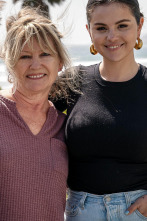 Imagen de Selena + Chef (T4): Selena + Adrienne Cheatham - 1