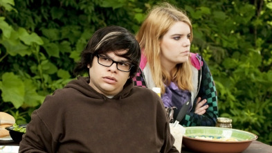 Imagen de Hung (Superdotado) (T2): Ep.10 Estamos en paz - 2