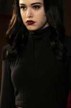 Imagen de Legacies (T2): Ep.15 La vida era mucho más fácil cuando solo me preocupaba por mí misma - 1