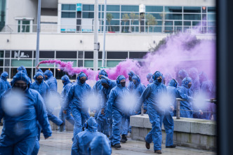 Imagen de Showtrial (T1): Ep.1 Agente X - 7