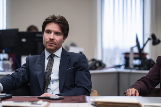 Imagen de Showtrial (T1): Ep.5 Pensar menos a lo grande - 7