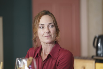 Imagen de Ambición y mentiras (T1): Ep.3  - 9