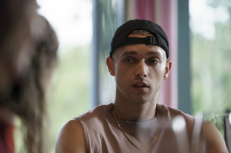 Imagen de Ambición y mentiras (T1): Ep.3  - 14