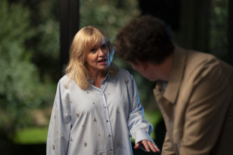 Imagen de Ambición y mentiras (T1): Ep.6  - 8