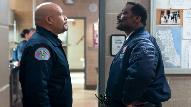 Imagen de Chicago Fire (T12): Ep.3 Atrapados - 4
