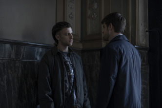 Imagen de (LSE) - Querer (T1): Ep.2 (LSE) - Mentir - 7