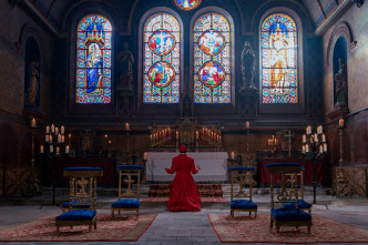 Imagen de (LSE) - La reina... (T2): Ep.5  - 14