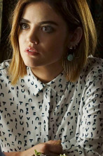 Imagen de Pequeñas mentirosas (T6): Ep.17 Todas tenemos un pasado - 1