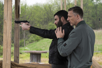 Imagen de Mentes Brillantes (T1): Ep.5 El marine traumatizado - 7