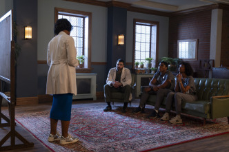 Imagen de Mentes Brillantes (T1): Ep.5 El marine traumatizado - 12