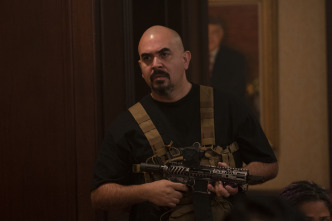 Imagen de Ladrones con clase - 8