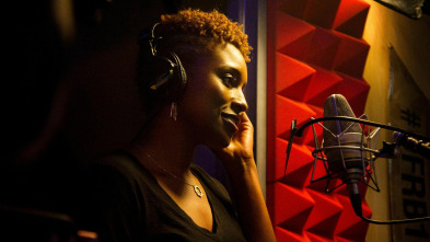 Imagen de Insecure (T1): Ep.5 Turbia de coj**es - 2