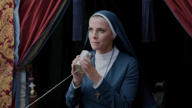Imagen de Mrs. Davis (T1): Ep.3 Un Bebé con Alas, Un Chico Triste con Alas y un Gran Casco - 2