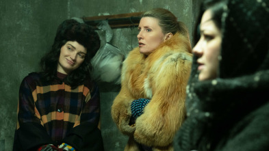 Imagen de Hermanas hasta la... (T1): Ep.8 La fría verdad - 2
