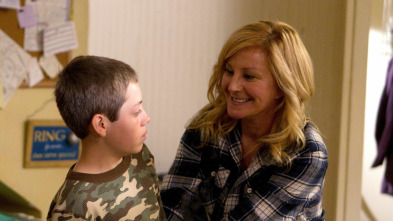 Imagen de Shameless (T2): Ep.9 El huracán Mónica - 2
