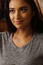 Imagen de Pequeñas mentirosas (T6): Ep.12 La telaraña de Charlotte - 1