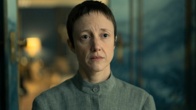 Imagen de The Regime (T1): Ep.3 El banquete de los héroes - 2