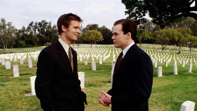Imagen de A dos metros bajo... (T1): Ep.7 Hermandad - 2
