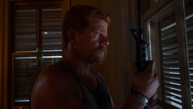 Imagen de The Walking Dead (T5): Ep.3 Cuatro paredes y un techo - 2