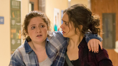 Imagen de Shameless (T8): Ep.11 Una pedicura Gallagher - 2