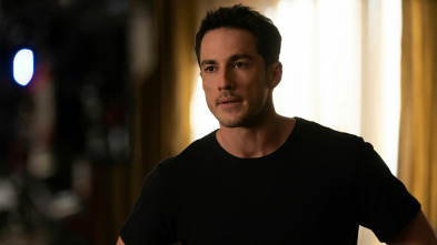 Imagen de Roswell, Nuevo... (T4): Ep.5 Tienes lo que das - 2