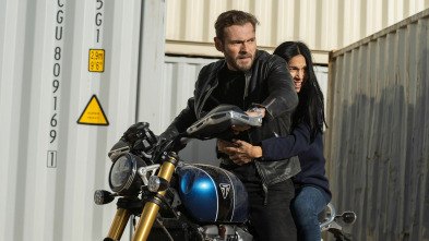 Imagen de La chica de la... (T2): Ep.11 Refugio - 2