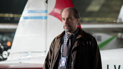 Imagen de El jardín de bronce (T3): Ep.5 El hangar - 2