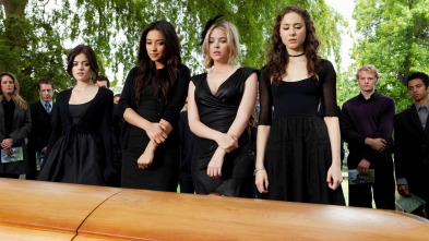 Imagen de Pequeñas mentirosas (T2): Ep.5 El demonio que conoces - 2
