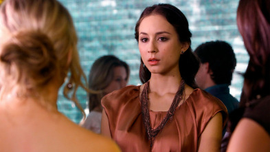 Imagen de Pequeñas mentirosa (T1): Ep.14 Cuidado con lo que deseas - 2