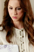 Imagen de Pequeñas mentirosas (T3): Ep.16 Mal de muchos, consuelo de tontos - 1