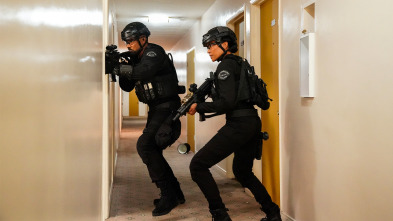 Imagen de S.W.A.T.:  Los... (T8): Ep.11 Ámbar - 4