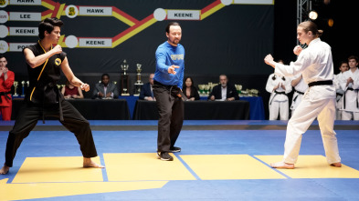 Imagen de Cobra Kai (T1): Ep.10 Piedad - 5
