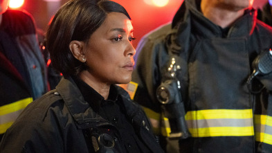 Imagen de 9-1-1 (T8): Ep.14 Baja por enfermedad - 1