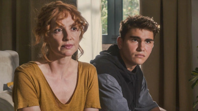 Imagen de Lume (T1): Ep.5 Donde hay humo - 2