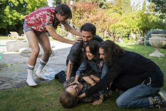 Imagen de Deudas (T1): Ep.8 Mal rayo te parta - 6