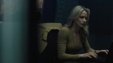 Imagen de FBI: Most Wanted (T6): Ep.22 El juego del círculo - 1