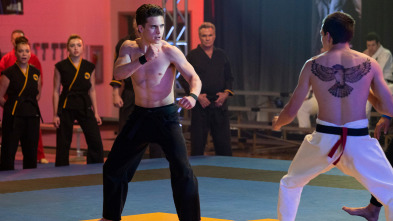 Imagen de Cobra Kai (T4): Ep.10 El ascenso - 5