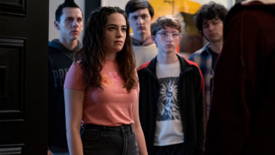 Imagen de Cobra Kai (T5): Ep.9 Supervivientes - 2