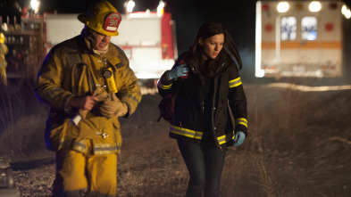 Imagen de Turno de Noche (T2): Ep.7 Algo que contarte - 5