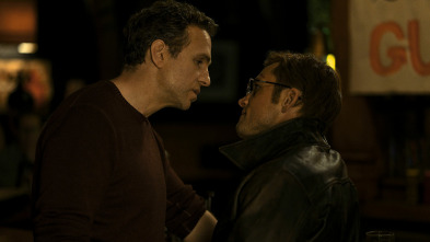 Imagen de Smoke (T1): Ep.7 Sepulcros blanqueados - 2