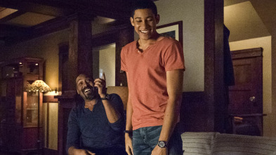 Imagen de The Flash (T2): Ep.15 Rey Tiburón - 2