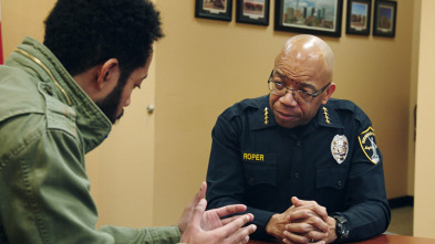 Imagen de Wyatt Cenac`s... (T1): Ep.2 NRA problems, chicken bone problems, Birmingham problems - 2