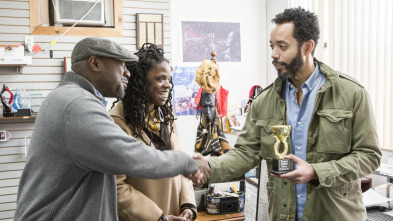 Imagen de Wyatt Cenac`s... (T1): Ep.10 Teacher Problems, Burial Problems, Collaborative Problems - 2