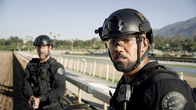 Imagen de S.W.A.T.: Los... (T2): Ep.2 El bidón de gasolina - 5