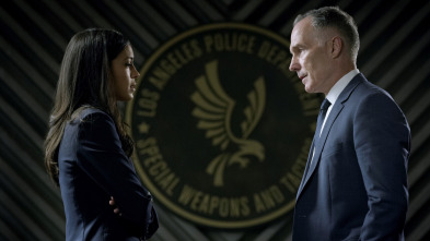Imagen de S.W.A.T.: Los... (T2): Ep.3 Fuego y humo - 4