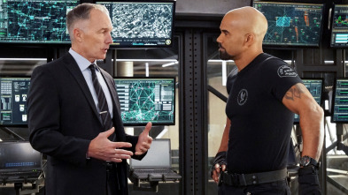 Imagen de S.W.A.T.: Los... (T2): Ep.14 El Equipo B - 5